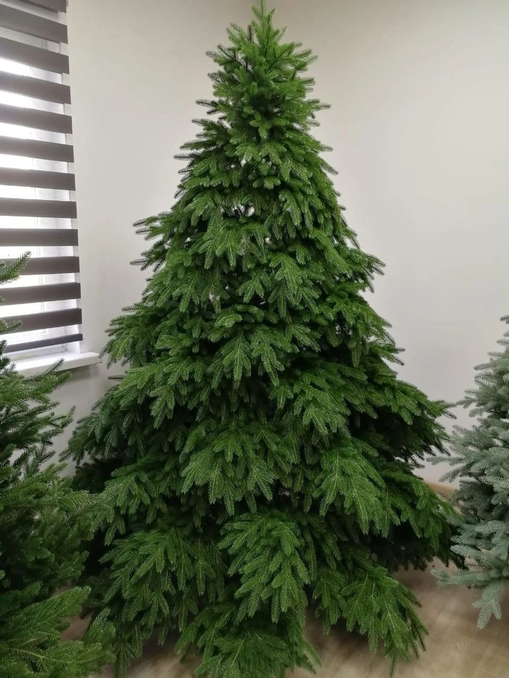 Ель искусственная «Чародейка» (Литая хвоя) 215 см / 2,15 м