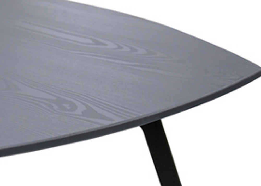 Столик Пилатто