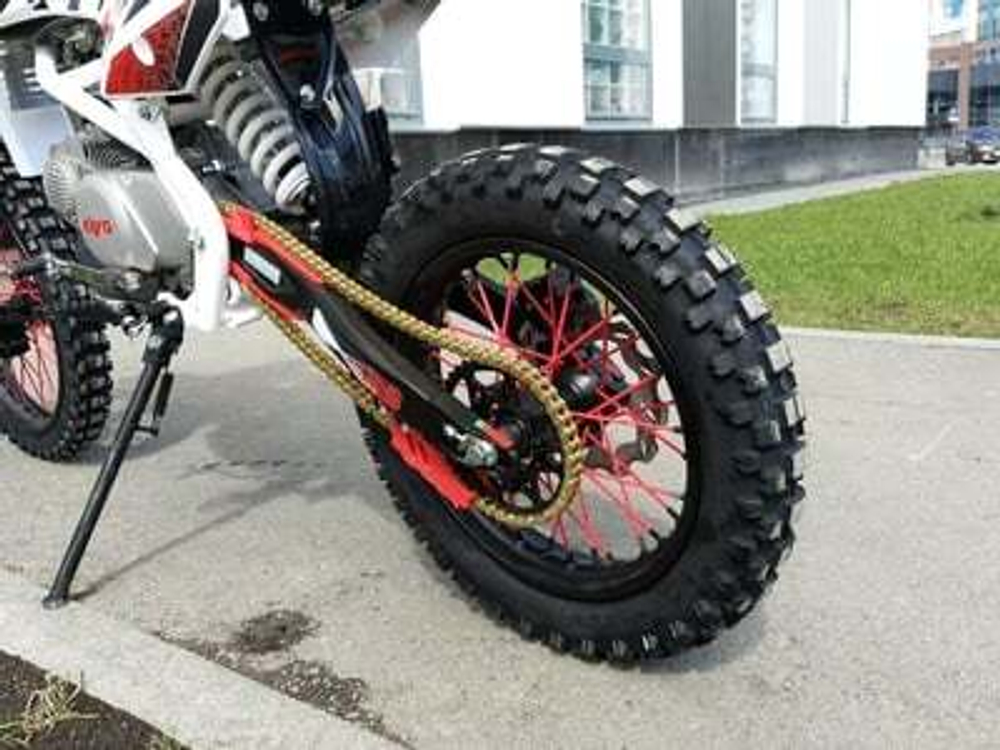 Мотоцикл KAYO BASIC YX140 PITBIKE