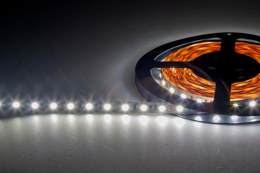 Светодиодная лента, тепло-белая, 60 д/м 3000K, 14, 4W/m, 1400 Lm/m, IP20, CRI&gt;85