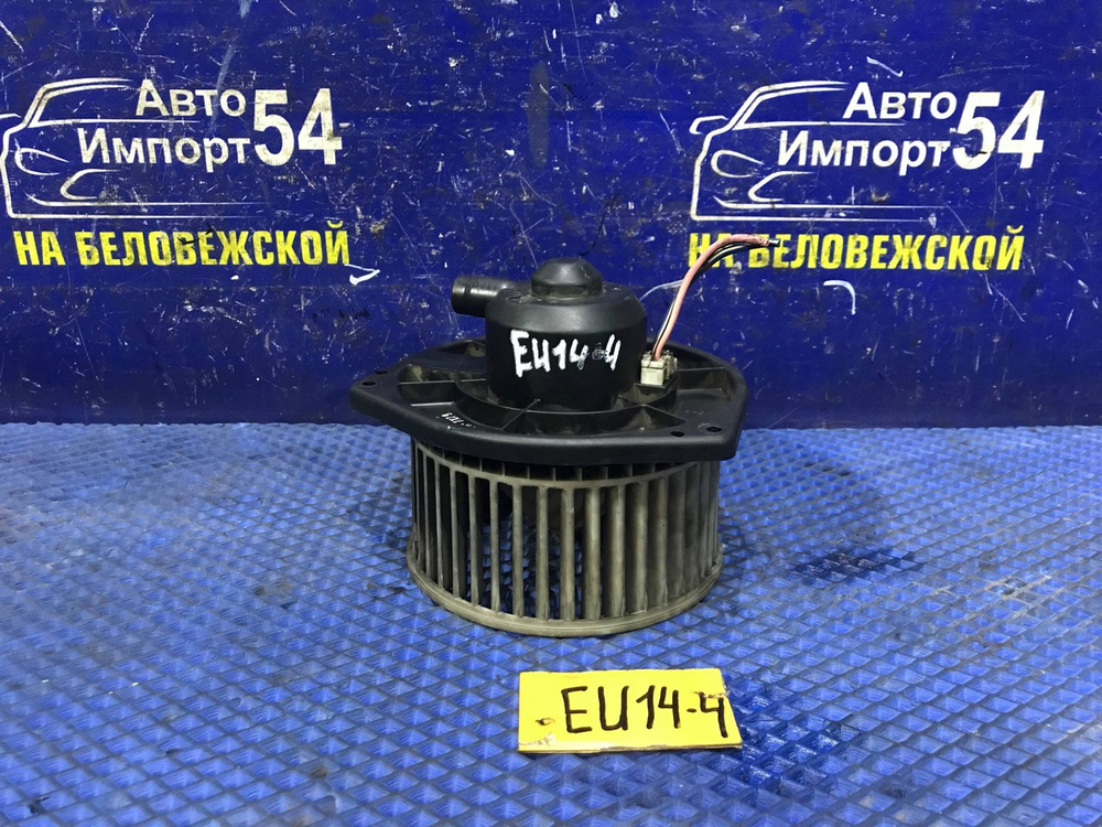 Моторчик печки NISSAN BLUEBIRD 1997