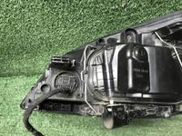 Битая Фара правая Volvo XC60 1 (2008-2013) ксенон