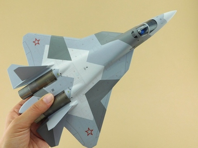 Модель самолета Су-57 (М1:72, 052, Камуфляж)