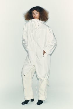 ZARA ПАРКА ОВЕРСАЙЗ МНОГОПОЗИЦИОННАЯ С КАПЮШОНОМ — ZW COLLECTION, БЕЛЫЙ