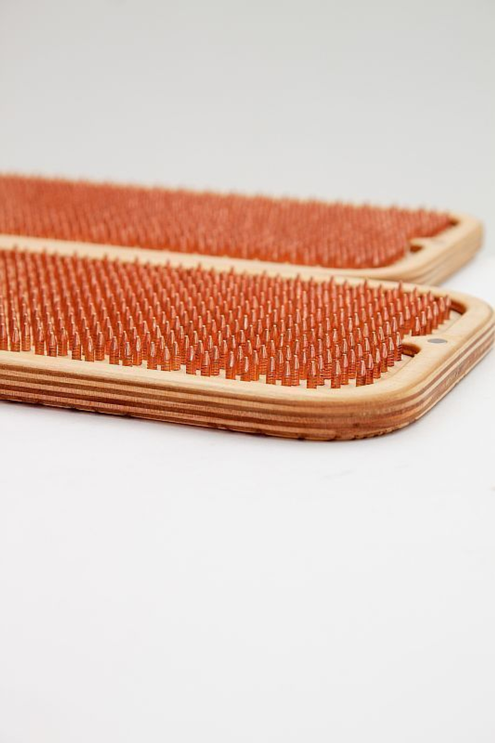 Доска садху Ом большой медные гвозди