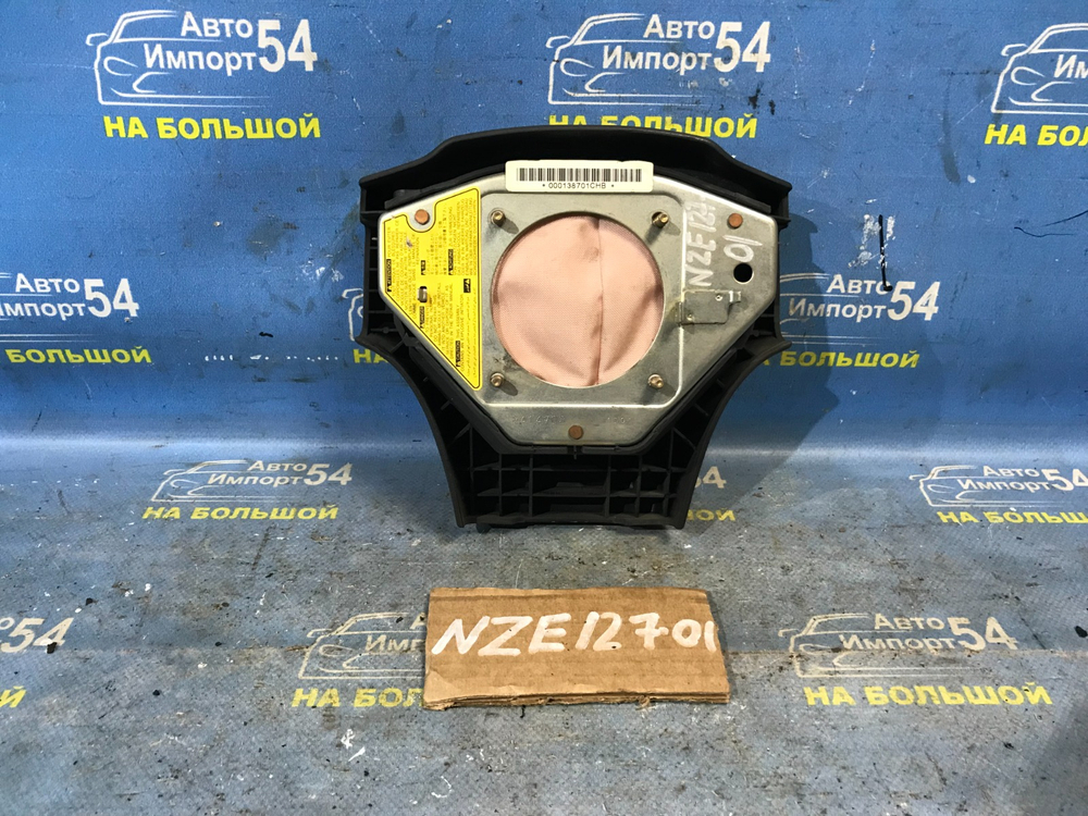 Подушка безопасности водительская TOYOTA WILL VS 2002