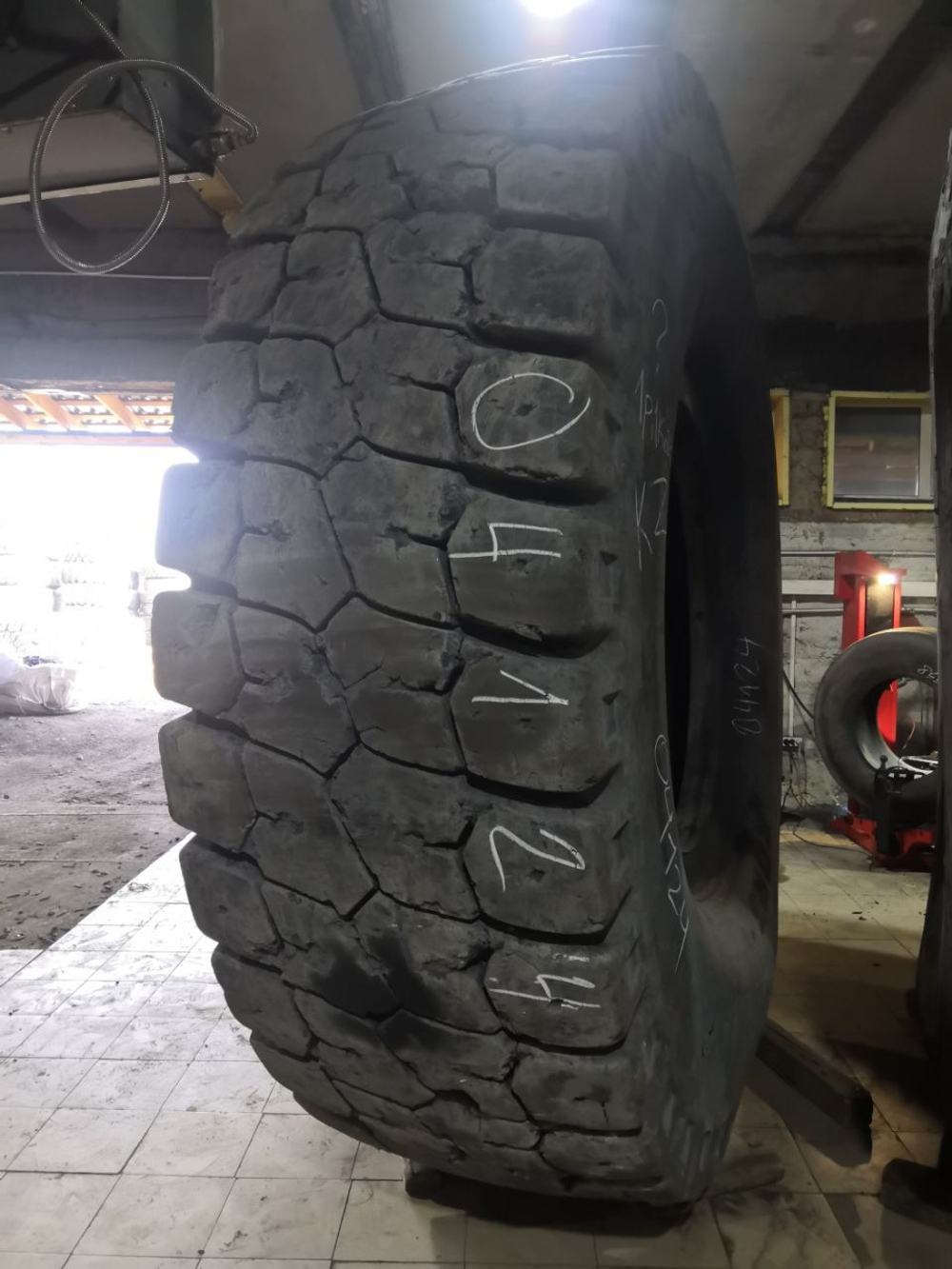 33.00R51 Michelin XDR3 шина б/у