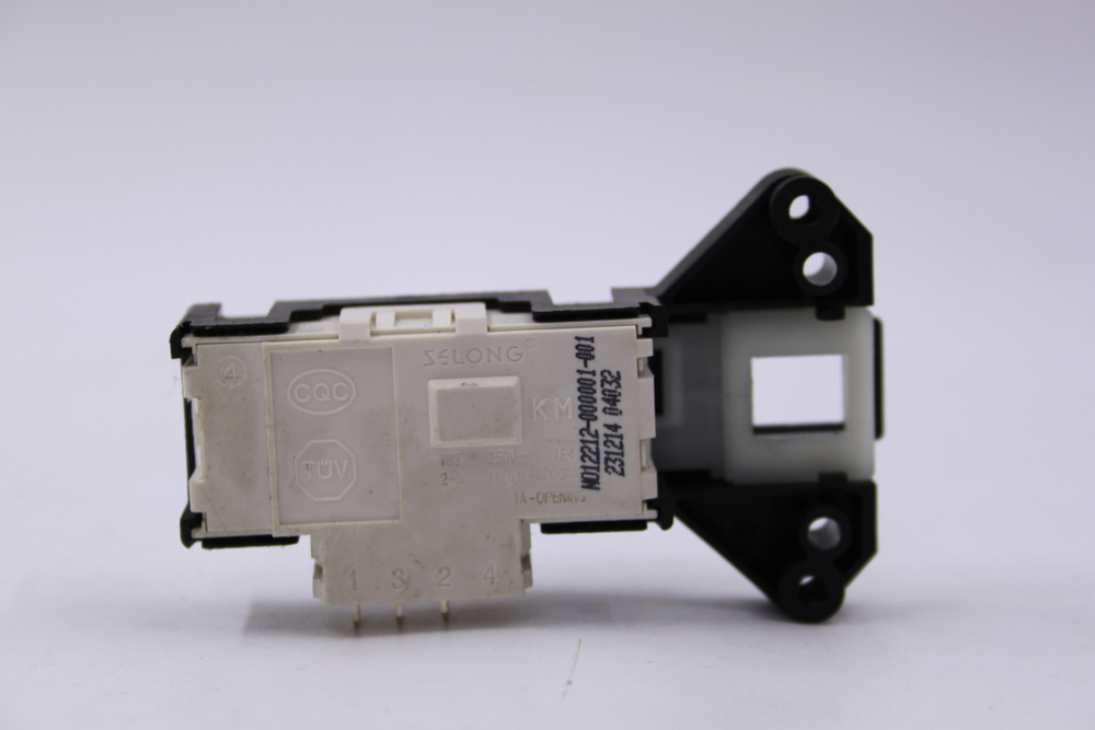 Устройство блокировки люка стиральной машины N012212-000001-001