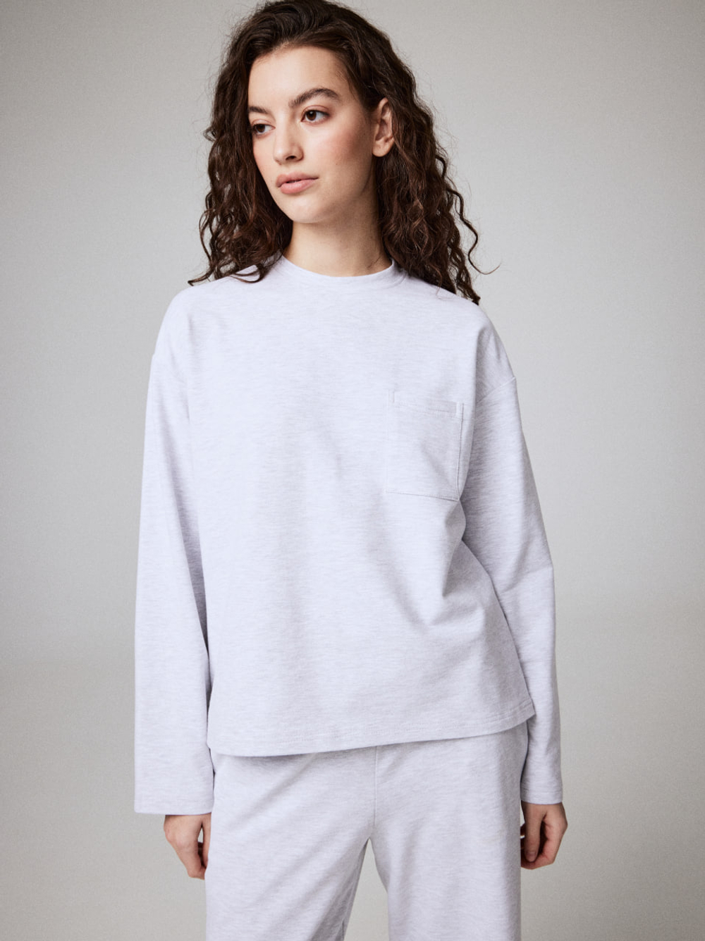 Лонгслив Mika Longsleeve with pocket in Grey