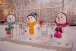 Уличная фигура "Снеговичок с санками"