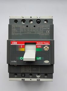 Автоматический выключатель T2N 160 TMD, 16А, трехполюсный, 1SDA050950R1 ABB. ДЕМОНТАЖ (состояние нового).