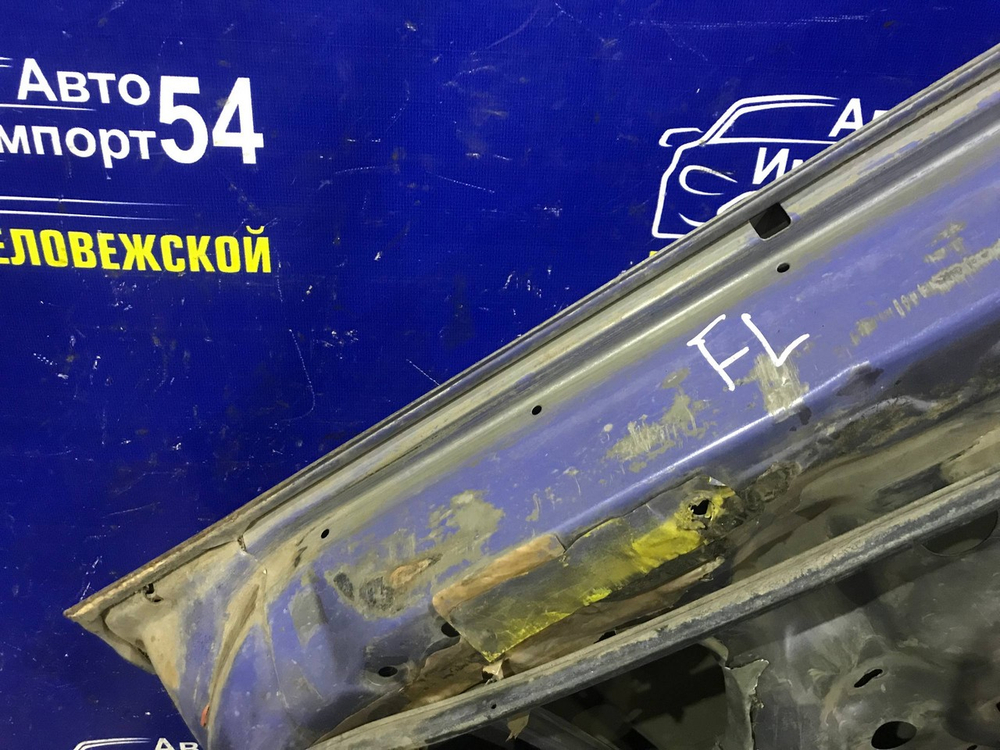 Дверь передняя левая TOYOTA CORSA 1991