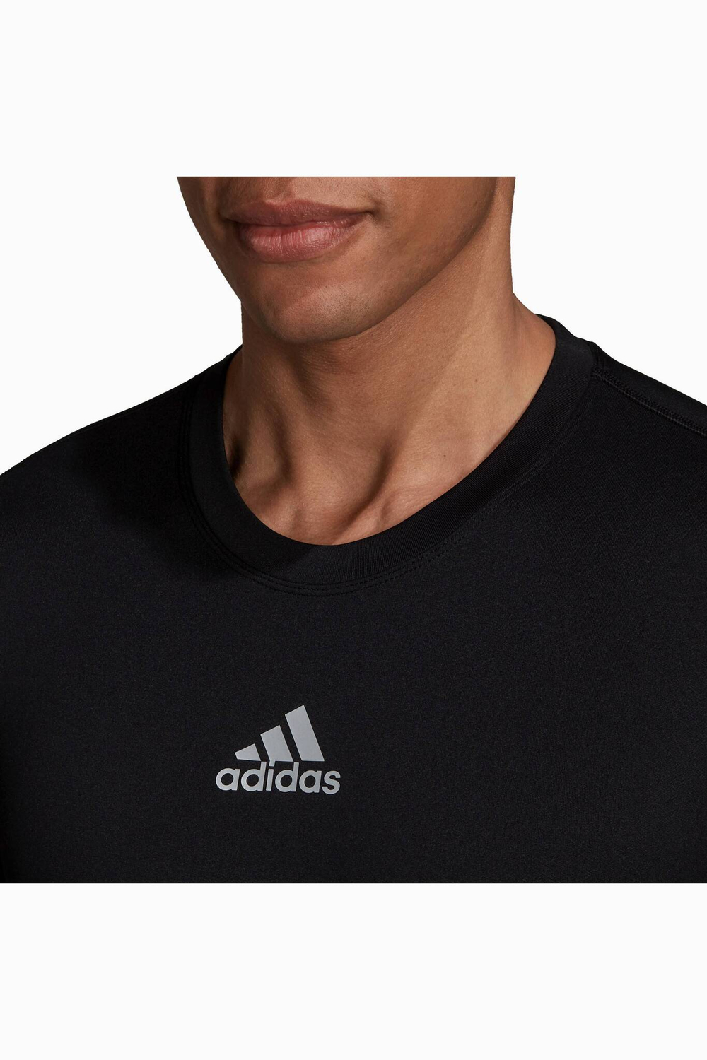 Термофутболка adidas Techfit Climawarm LS