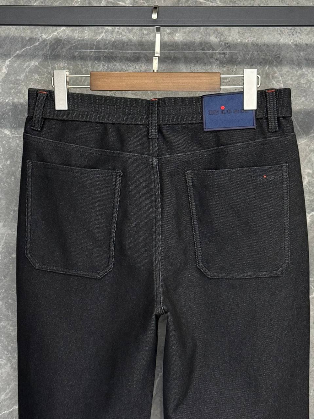 Джинсы Kiton
