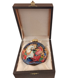 Шар новогодний с круговой росписью Палех "Зимняя тройка" в футляре