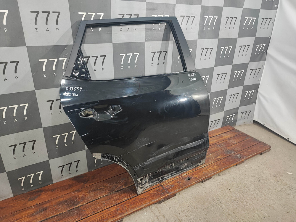 Дверь задняя правая Kia Seltos 19-нв Б/У Оригинал 77004Q5000