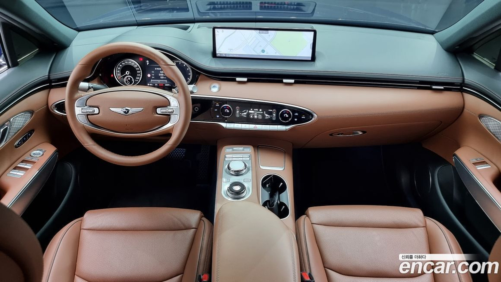 Genesis GV70 2.5T Бензин AWD (05.2022)