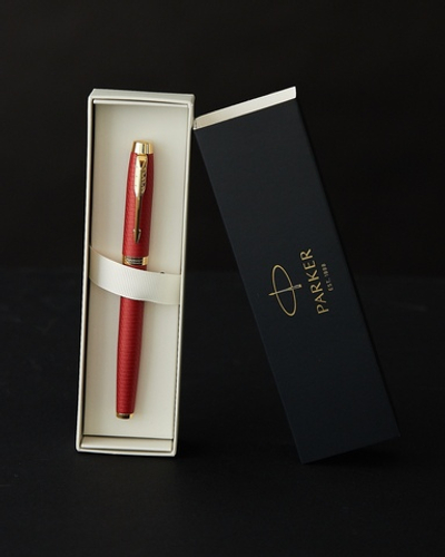 Ручка роллер Parker IM Premium T318 Red GT F черные чернила, в подарочной коробке