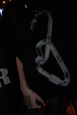 Футболка "Связаны" black