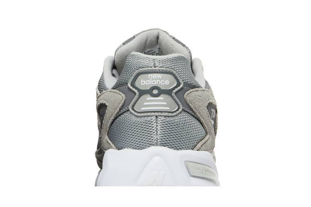 Кроссовки New Balance Nb 725 Y2K