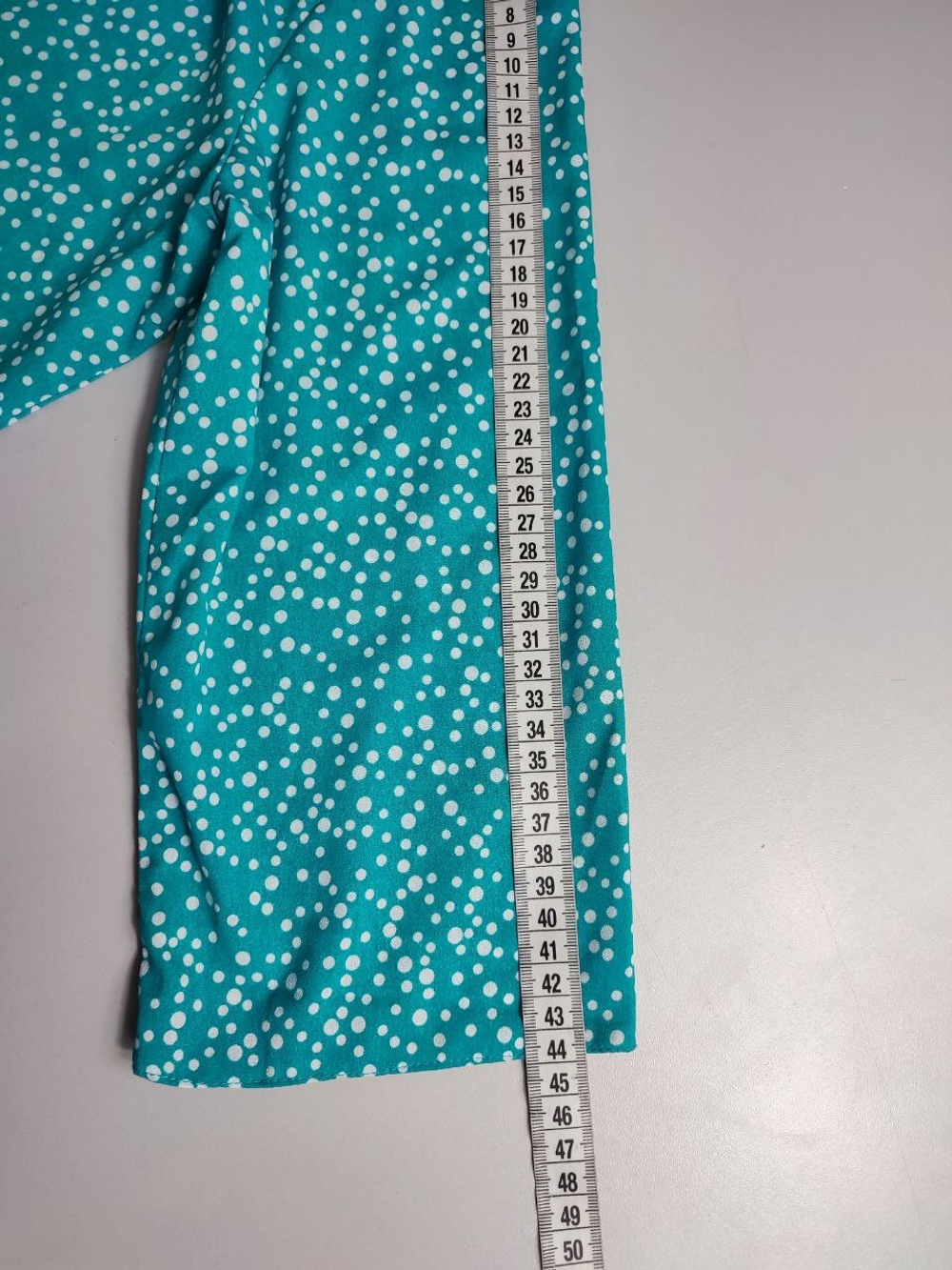 Блузка из вискозы  в милый горошек 48 размер, новая