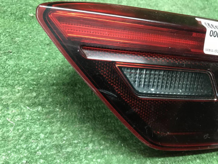 Фонарь правый внутренний VW Tiguan 2 (2016-2020)