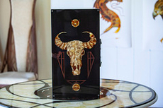 Нарды "Бык" из янтаря и мореного дуба в кейсе