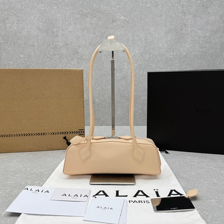 Alaia Le Teckel Small Bag 27 cm