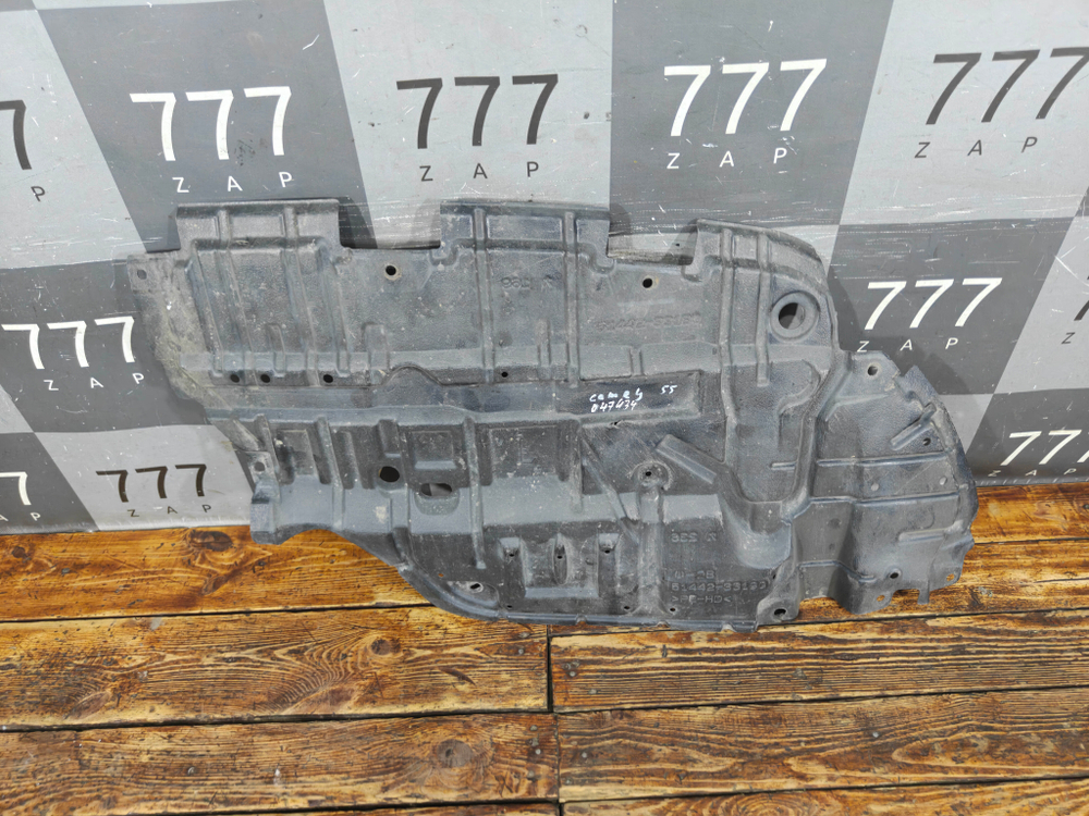 Пыльник (защита) двигателя левый Toyota Camry (XV50) 14-18 Б/У Оригинал 5144233180