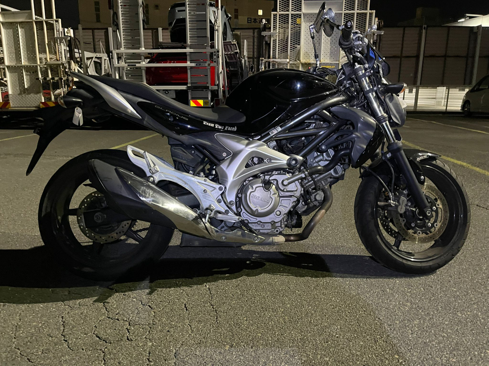 Suzuki Gladius SFV400 ABS , 2014