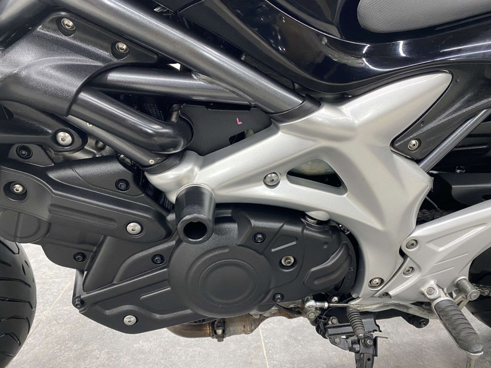 Suzuki Gladius SFV400 ABS , 2014