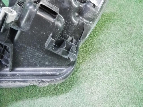 Битая Фара правая Nissan Qashqai 2 j11 (17-23) галоген