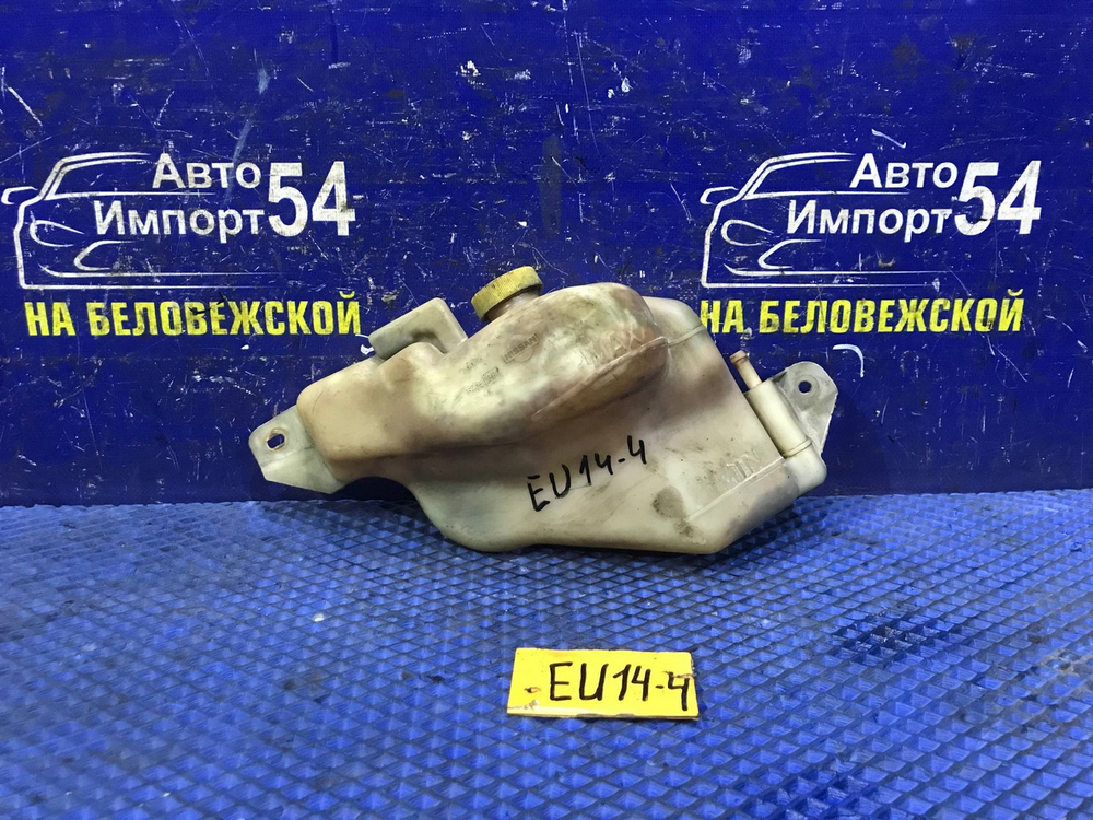 Бачок расширительный NISSAN BLUEBIRD 1997