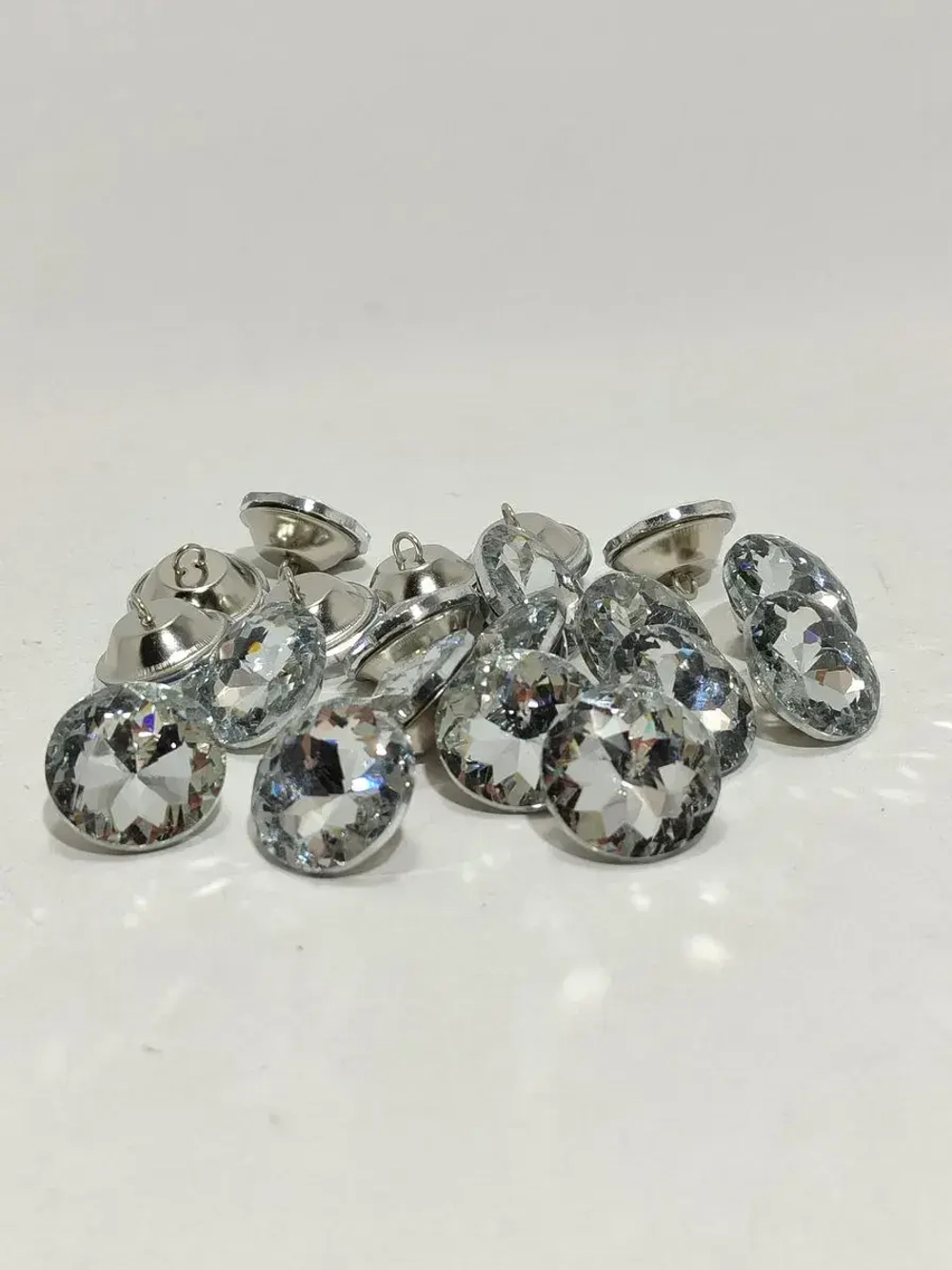 Стразы 30 мм для рукоделия и мягкой мебели