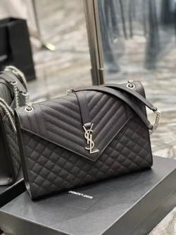 Saint Laurent Envelope Bag 31 cm