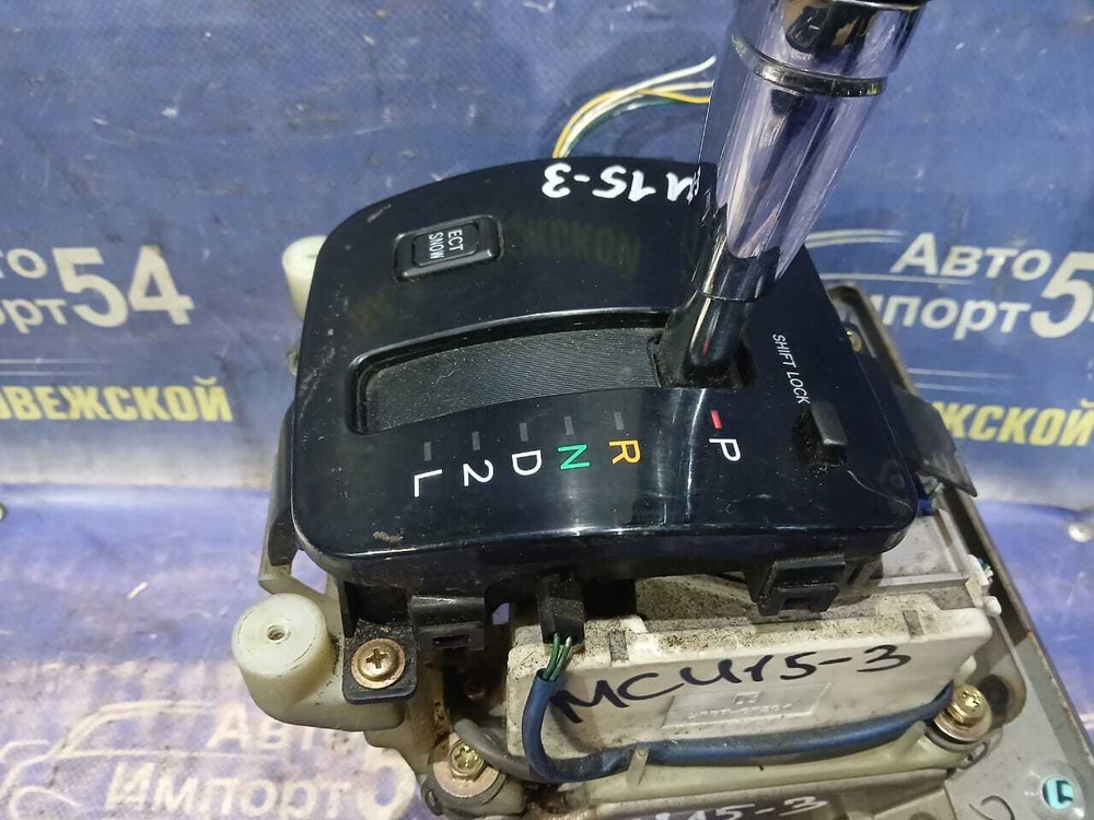 Селектор АКПП TOYOTA HARRIER 2000