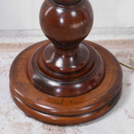 Стильный торшер из массива дерева с тканевым абажуром