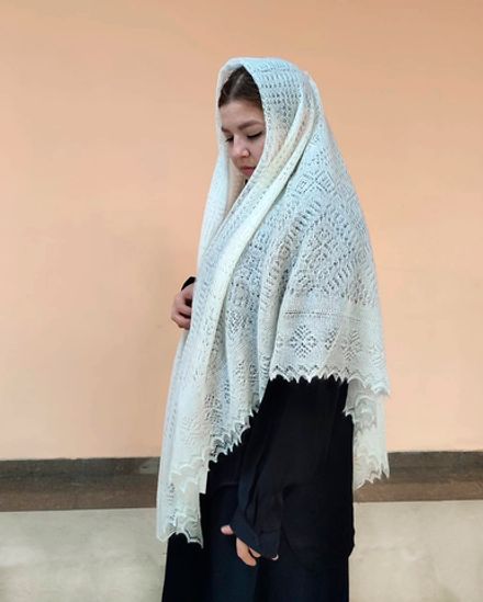 Оренбургский пуховый платок с шелком АШ150-02 экрю