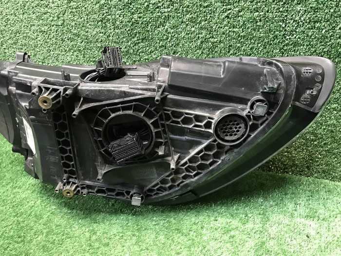 Фара левая Porsche Panamera 2 971 (16-20) Black