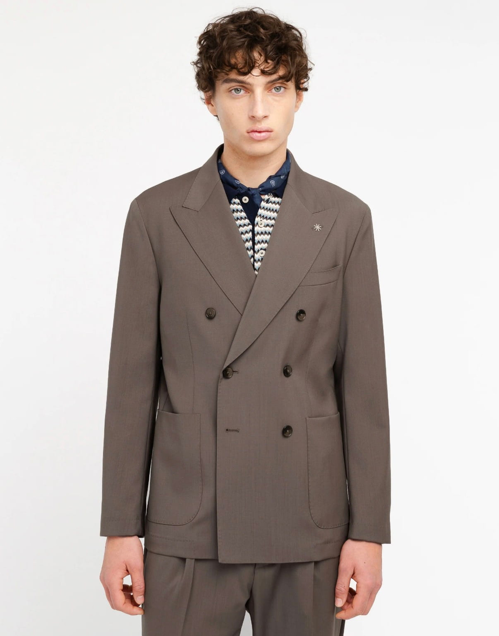 Мужской двубортный костюм (кофейный) Б71