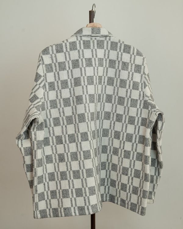 Куртка в Клетку бело-серая - фото 2