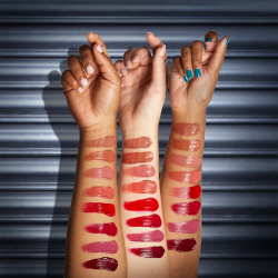 Rimmel Thrill Seeker Lip Latex - Помада в жидкой форме оттенок 250 Honey Bun, 6 ml