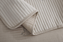 Покрывало 230x250 и 2 наволочки 50х70 Sofi De MarkO Жаклин бежевое