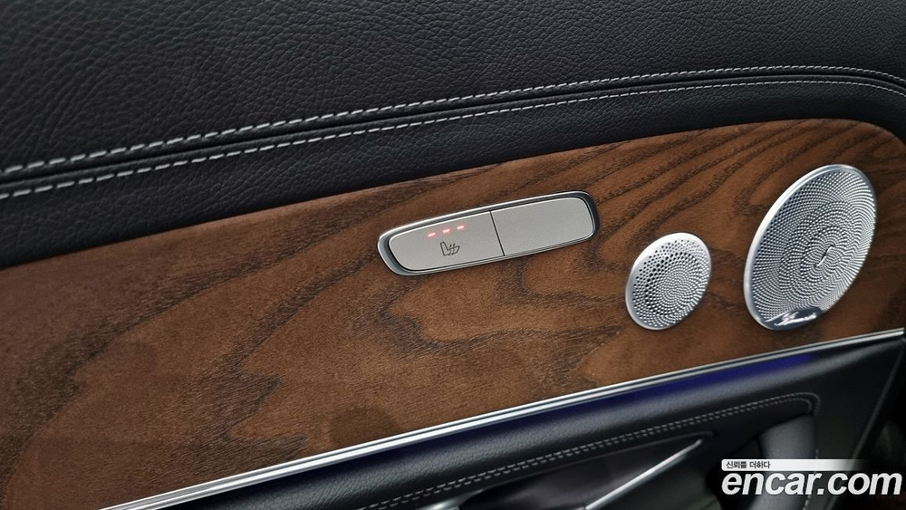 Mercedes-Benz E-Class W213 E300e Exclusive (12.2019)