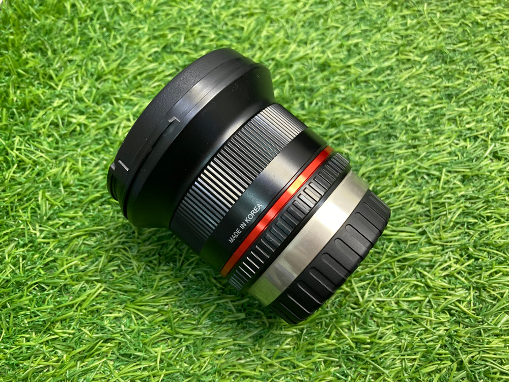 Samyang 12mm 2.0 NCS CS Micro 4/3
