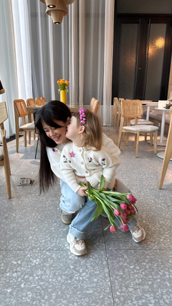 Кардиган с цветами детский