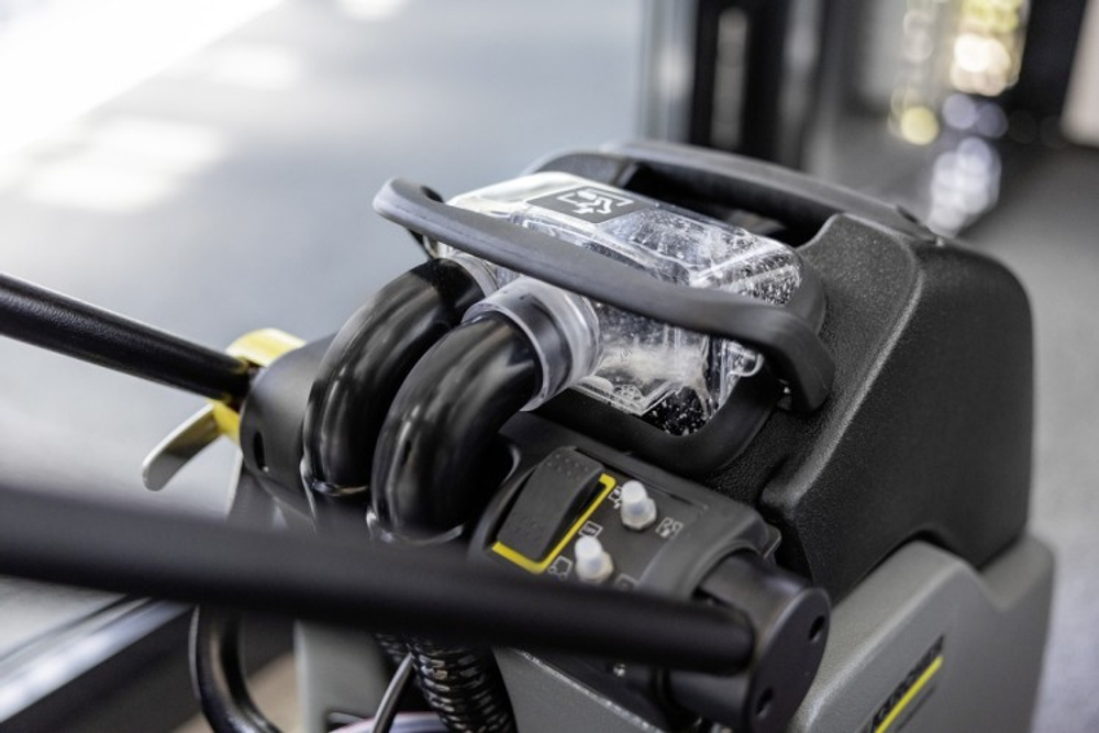 Аппарат для чистки ковров KARCHER BRC 30/15 C 1.008-057.0