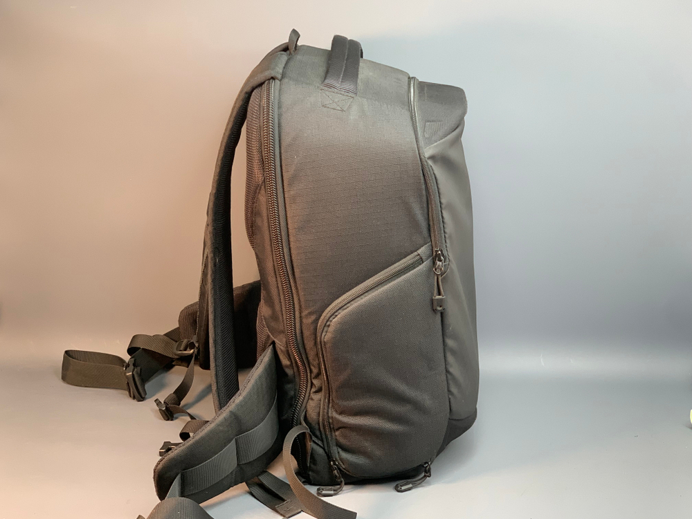 Lowepro Flipside BP 400 AW III