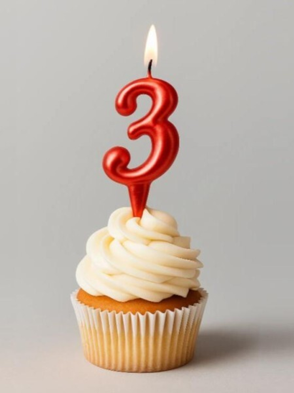 РАСПРОДАЖА Свеча для торта цифра "Овал" "3" красная 5,5 см.