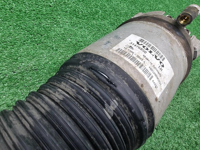 Стойка пневматическая левая Volvo XC90 2 (14-нв)